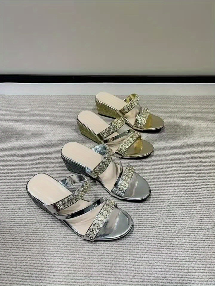 Stacey golden glitter platform heel