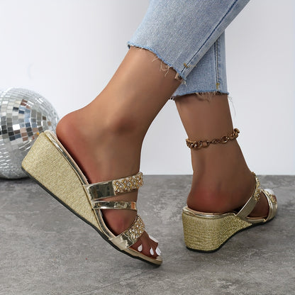 Stacey golden glitter platform heel