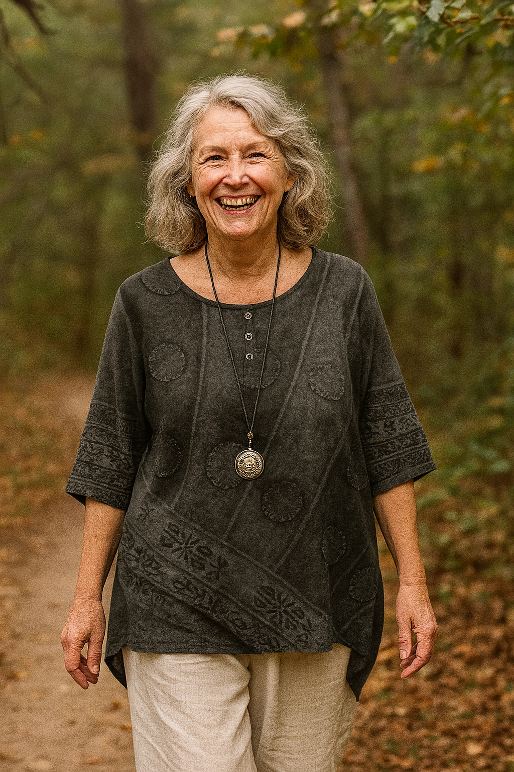 Wendy Artistic Top – Flows Gently, Flatters Beautifully